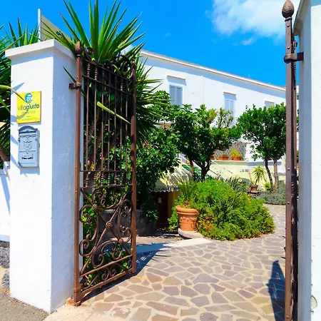Giusto Barano d'Ischia