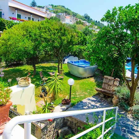 Giusto 5* Barano dʼIschia