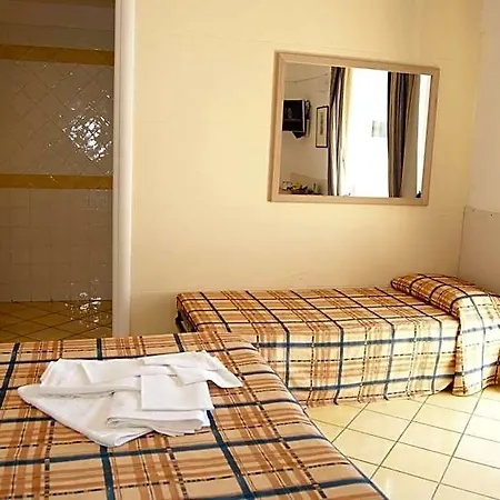Giusto Hotel 5*