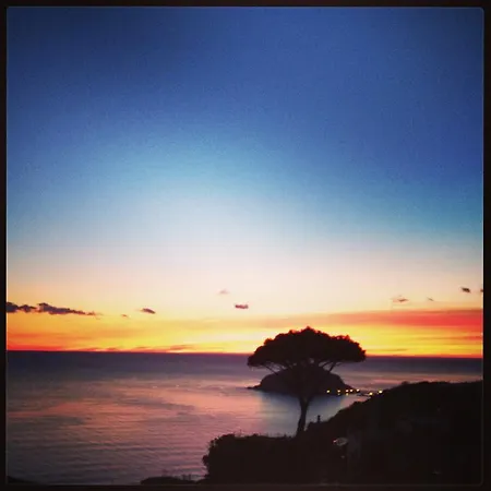 Giusto Barano d'Ischia