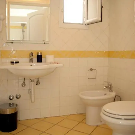 Giusto Barano d'Ischia