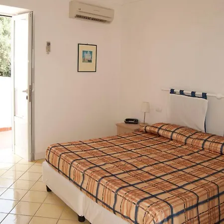 Giusto 3* Barano d'Ischia