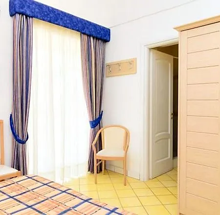 Hotel Giusto 3*