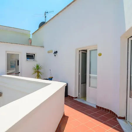 Giusto Barano d'Ischia