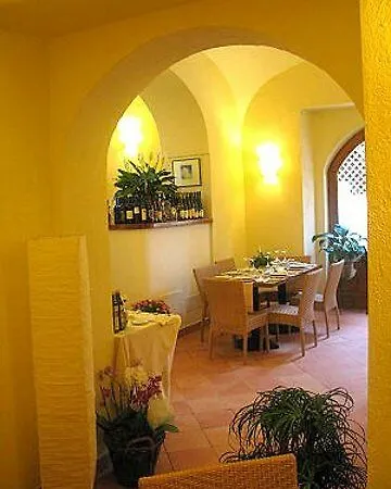 Giusto Barano d'Ischia