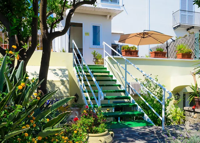 Giusto 5* Barano dʼIschia